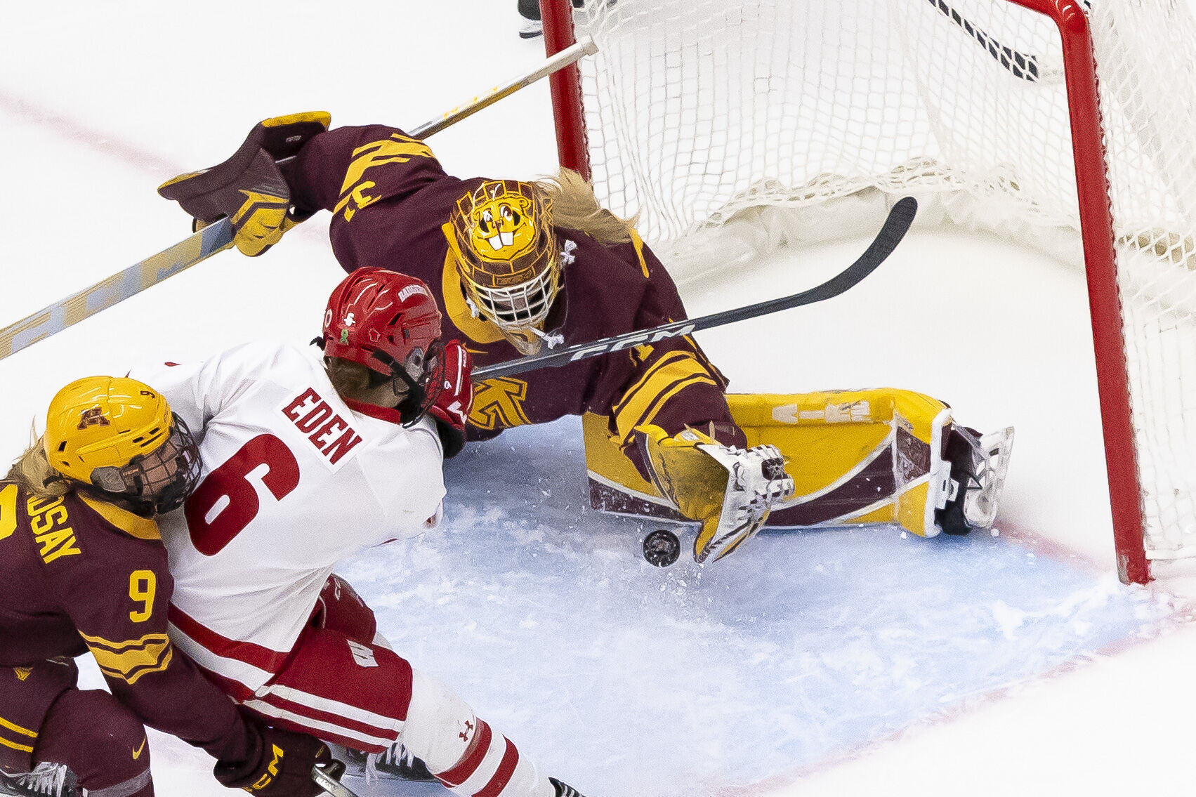 02272024 Madar top womens hockey SKM 11.JPG